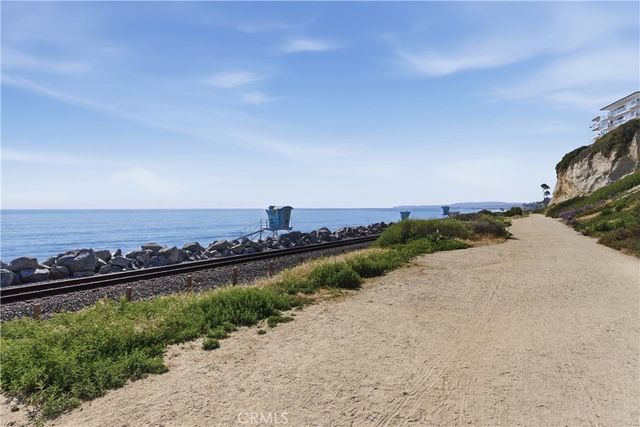 206 Avenida Montalvo 8, San Clemente, CA 92672