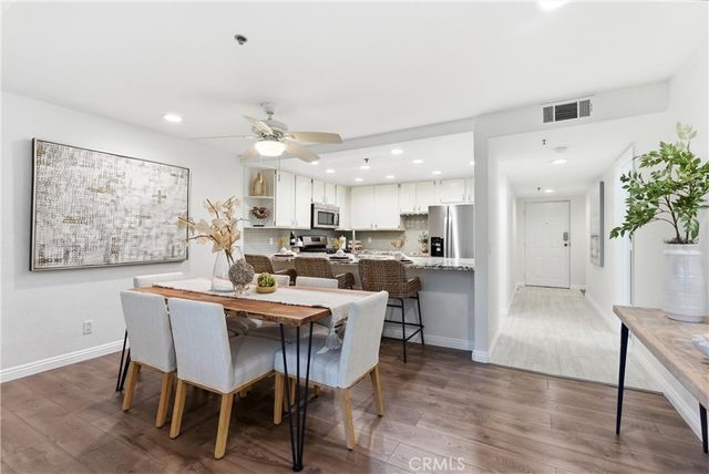 206 Avenida Montalvo 8, San Clemente, CA 92672