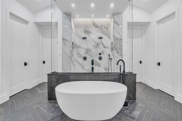 5602 Ella Lee Lane, Houston, TX 77056