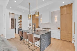 5602 Ella Lee Lane, Houston, TX 77056