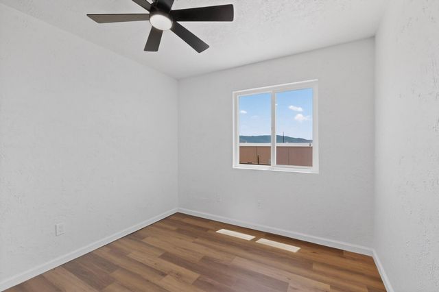 346 Pearl Drive NE, Rio Rancho, NM 87124
