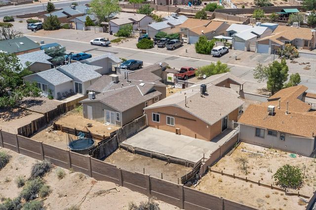 346 Pearl Drive NE, Rio Rancho, NM 87124