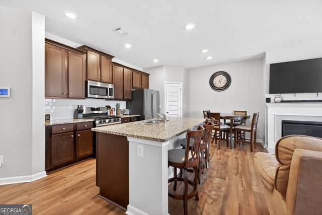 3652 Prospect Point Drive, Oakwood, GA 30566