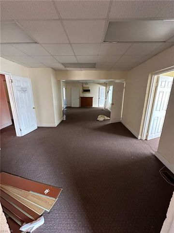 2702 Orcutt AVE, Newport News, VA 23607