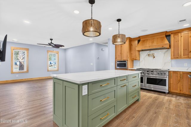 206 Azalea Circle, Sunset Beach, NC 28468