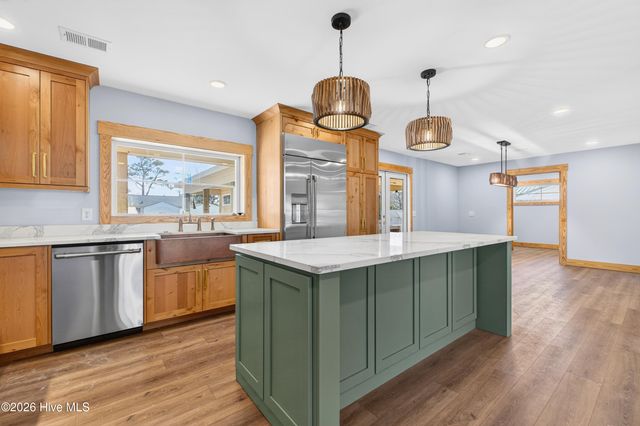 206 Azalea Circle, Sunset Beach, NC 28468