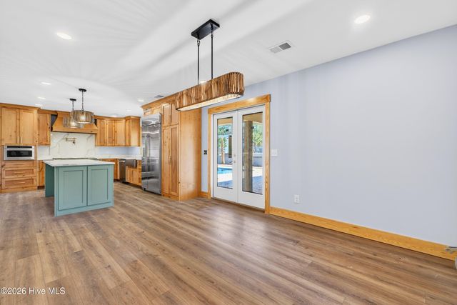 206 Azalea Circle, Sunset Beach, NC 28468