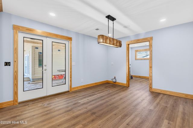 206 Azalea Circle, Sunset Beach, NC 28468