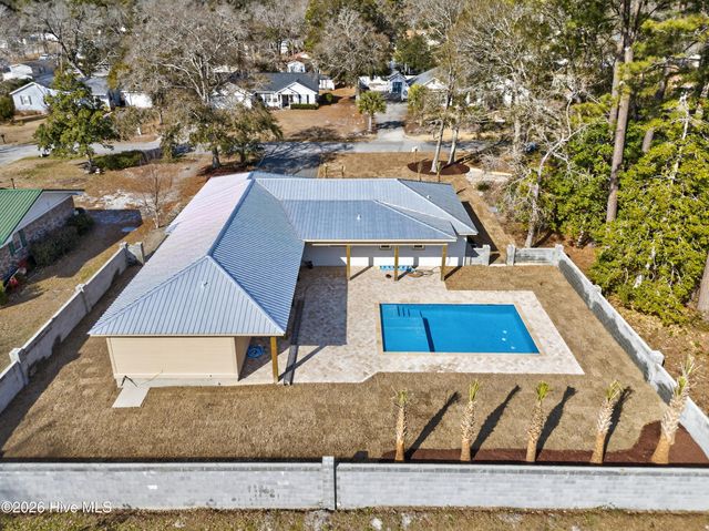 206 Azalea Circle, Sunset Beach, NC 28468