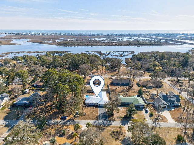 206 Azalea Circle, Sunset Beach, NC 28468