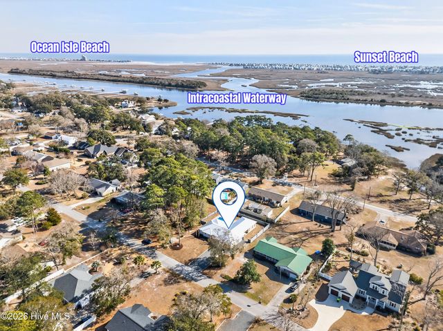 206 Azalea Circle, Sunset Beach, NC 28468