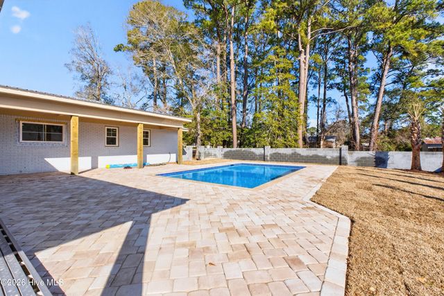 206 Azalea Circle, Sunset Beach, NC 28468