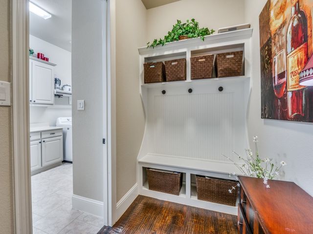 204 Shadow Creek Lane, Hickory Creek, TX 75065