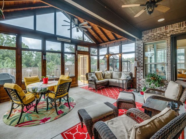 204 Shadow Creek Lane, Hickory Creek, TX 75065