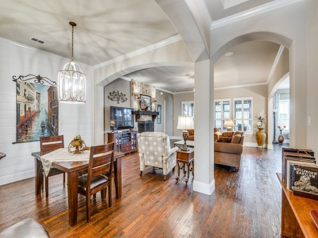 204 Shadow Creek Lane, Hickory Creek, TX 75065