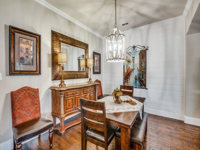 204 Shadow Creek Lane, Hickory Creek, TX 75065