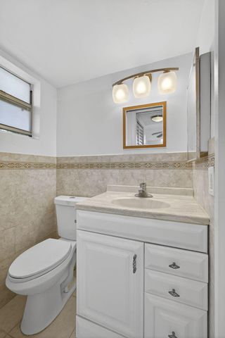 116 Oxford 200, West Palm Beach, FL 33417