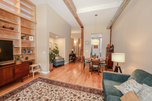 37 Church St Apt 7, Keene, NH 03431
