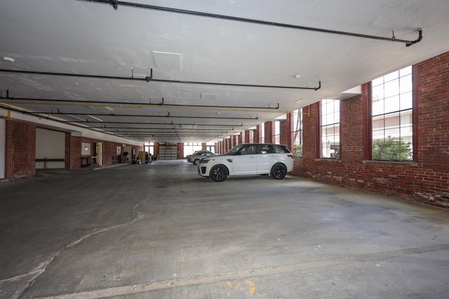 37 Church St Apt 7, Keene, NH 03431
