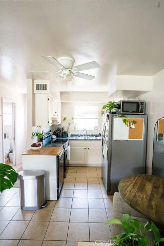 19842 Cambridge Lane, Huntington Beach, CA 92646