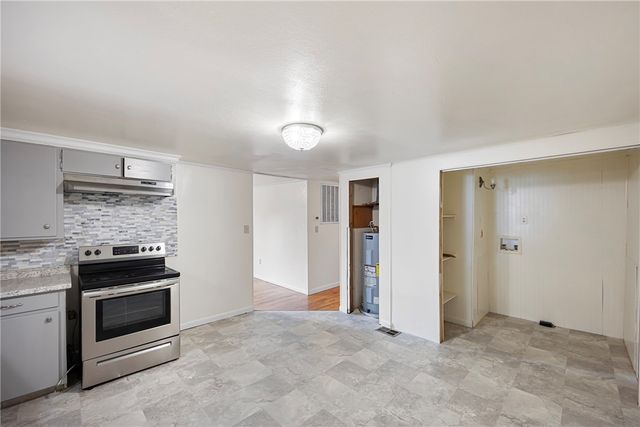 16 McDonald, London, AR 72847