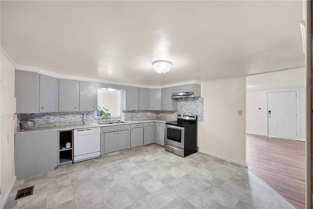 16 McDonald, London, AR 72847