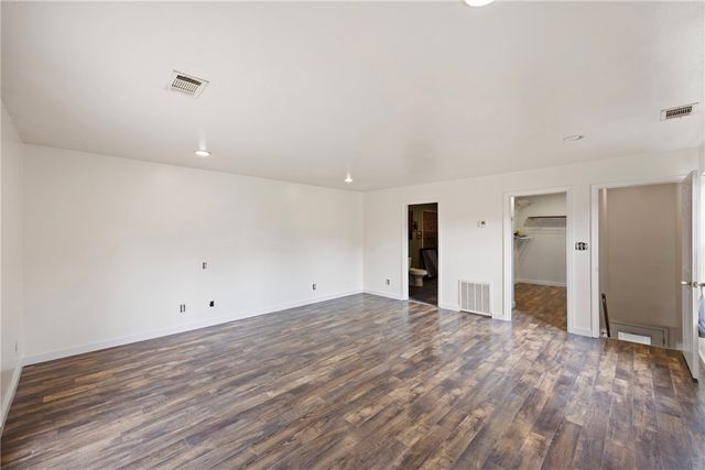 16 McDonald, London, AR 72847