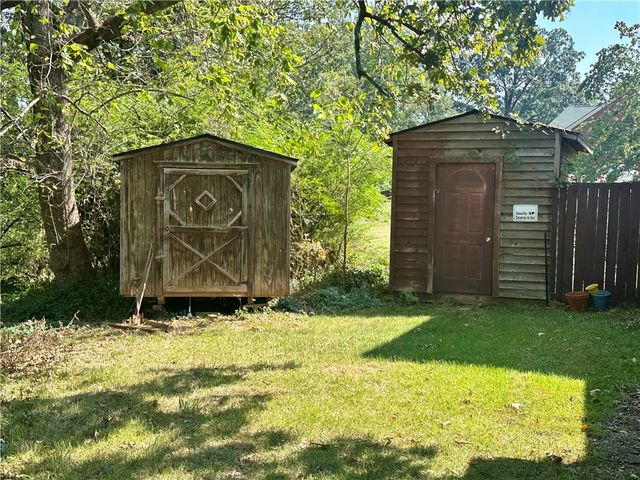 16 McDonald, London, AR 72847