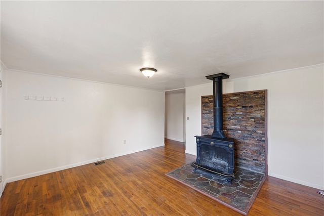 16 McDonald, London, AR 72847