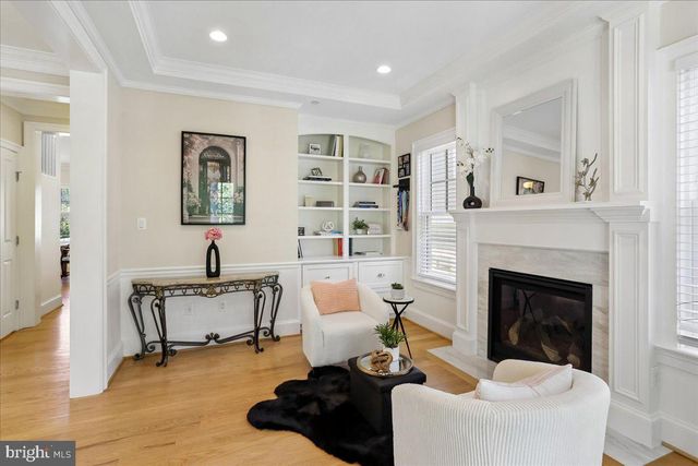 7800 RADNOR RD, Bethesda, MD 20817