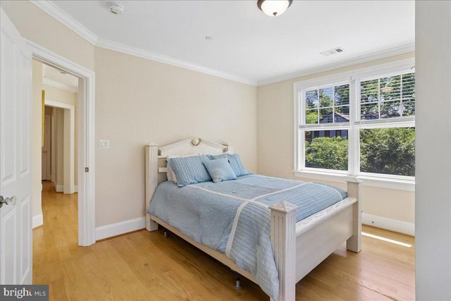 7800 RADNOR RD, Bethesda, MD 20817