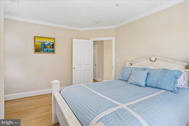 7800 RADNOR RD, Bethesda, MD 20817