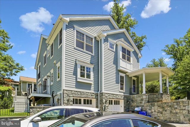 7800 RADNOR RD, Bethesda, MD 20817