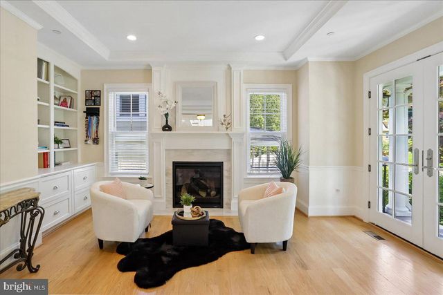 7800 RADNOR RD, Bethesda, MD 20817