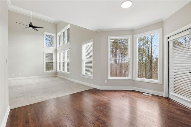 911 Laurel Crest Drive, Woodstock, GA 30189