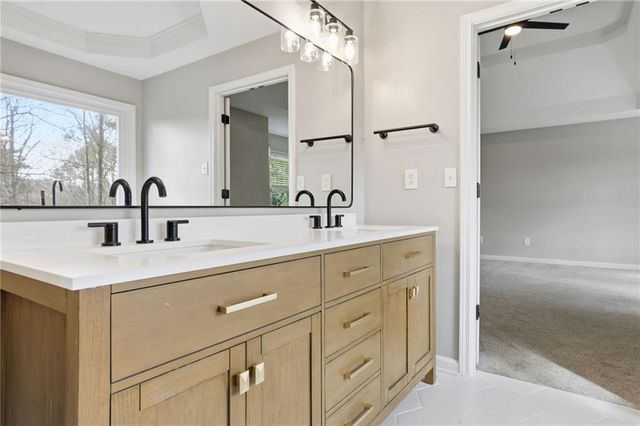 911 Laurel Crest Drive, Woodstock, GA 30189