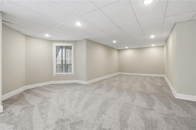 911 Laurel Crest Drive, Woodstock, GA 30189