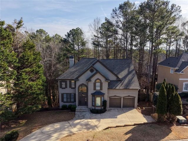 911 Laurel Crest Drive, Woodstock, GA 30189