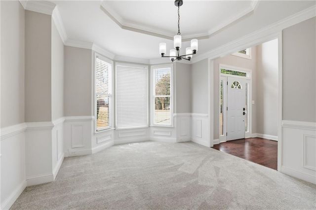 911 Laurel Crest Drive, Woodstock, GA 30189