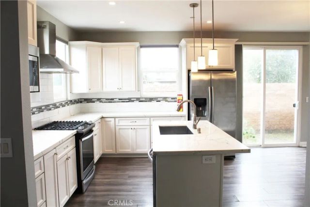 155 Flower, Costa Mesa, CA 92627