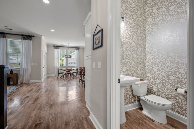 4176 Home Town Lane, Ravenel, SC 29470