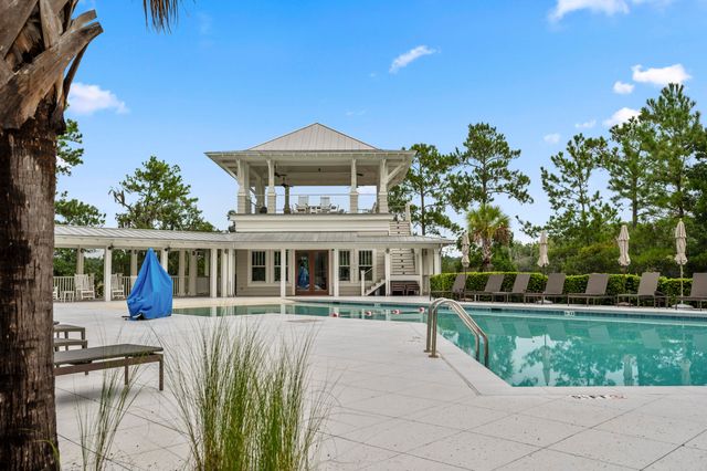 4176 Home Town Lane, Ravenel, SC 29470