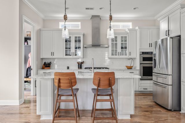4176 Home Town Lane, Ravenel, SC 29470