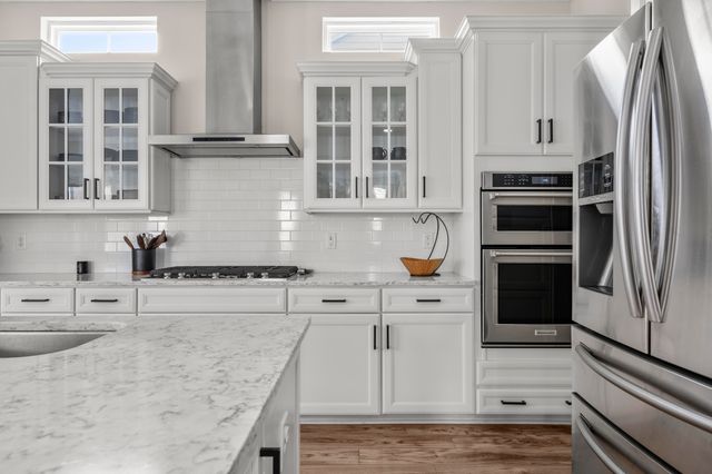 4176 Home Town Lane, Ravenel, SC 29470