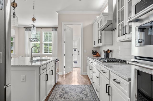 4176 Home Town Lane, Ravenel, SC 29470