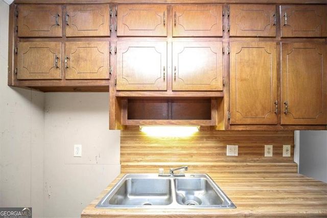 753 GLENN Drive, Forest Park, GA 30297