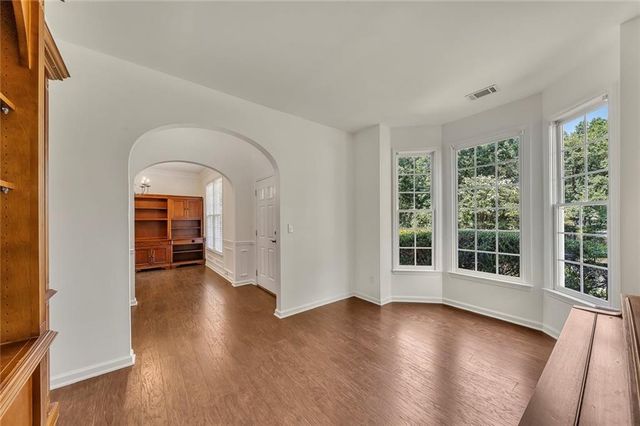 9745 Laguna Place, Gainesville, GA 30506