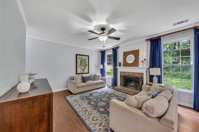 9745 Laguna Place, Gainesville, GA 30506