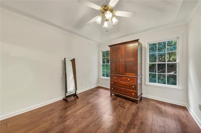 9745 Laguna Place, Gainesville, GA 30506