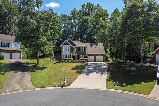 9745 Laguna Place, Gainesville, GA 30506